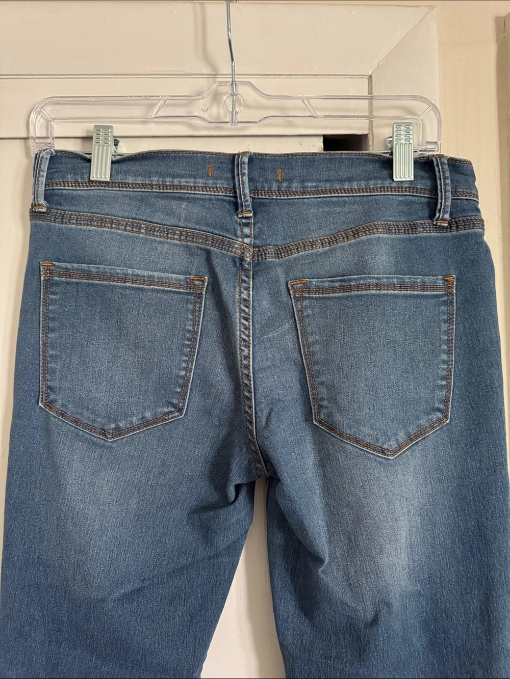 Free People classic blue, straight, skinny jeans